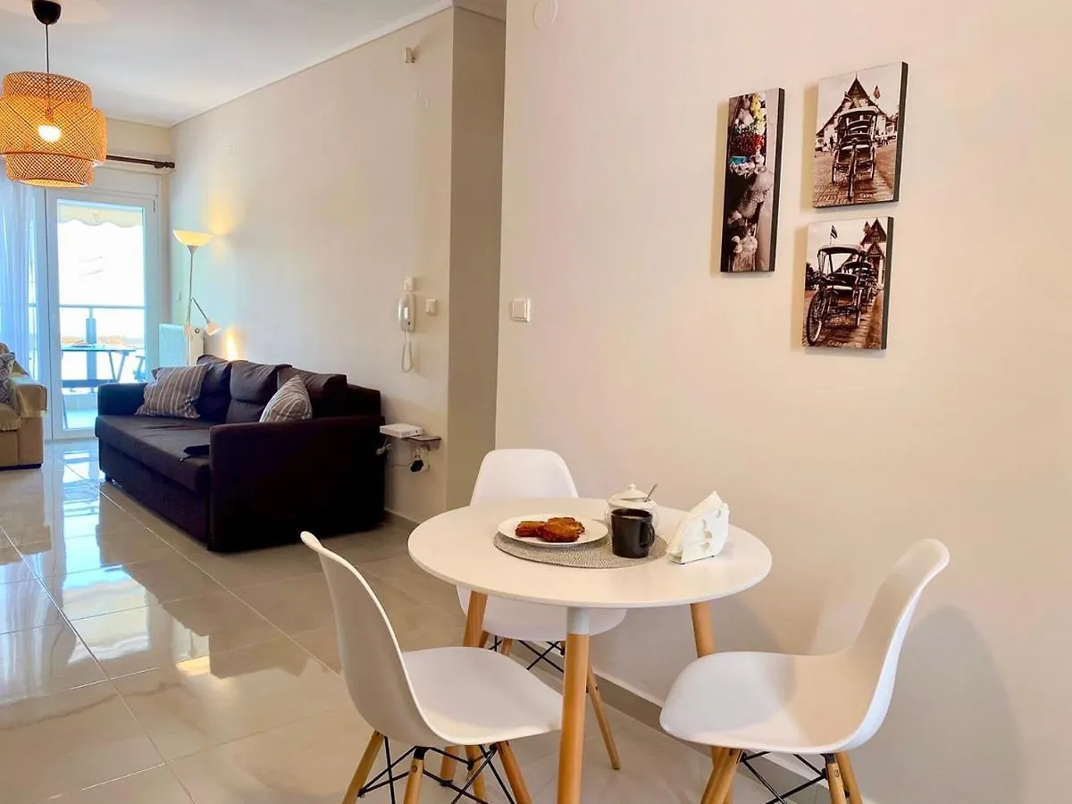 East Coast Thessaloniki Apartment