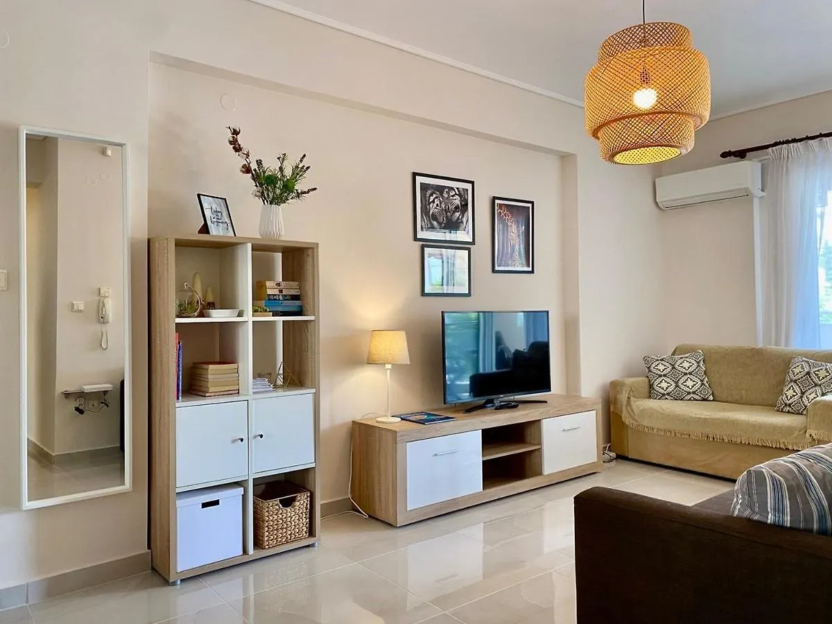 East Coast Thessaloniki Apartment