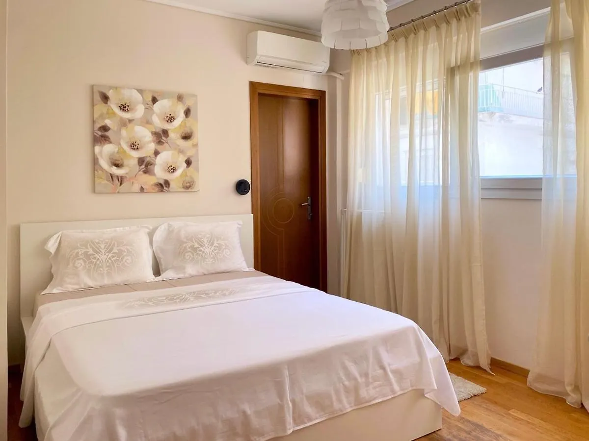 East Coast Thessaloniki Apartment